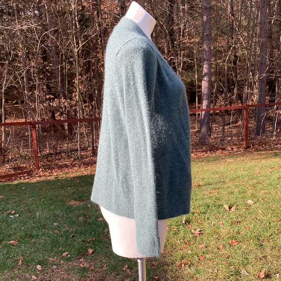 Soft deep sage green fuzzy open front sweater size S - Picture 5 of 6
